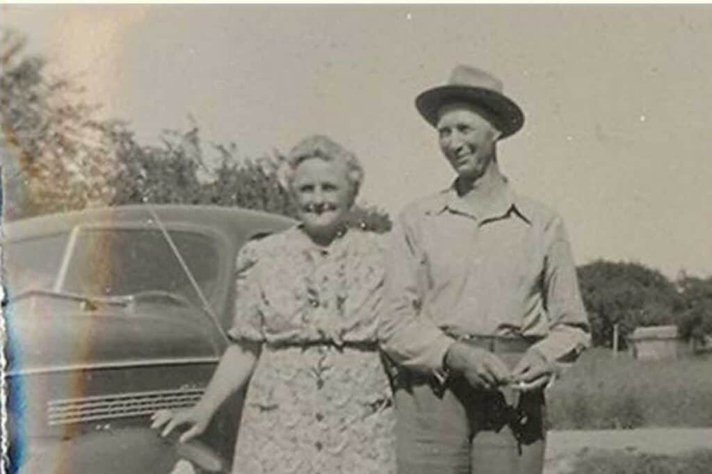 My Great Grandparents, the Beats that moved from Black Hills SD to Oregon.